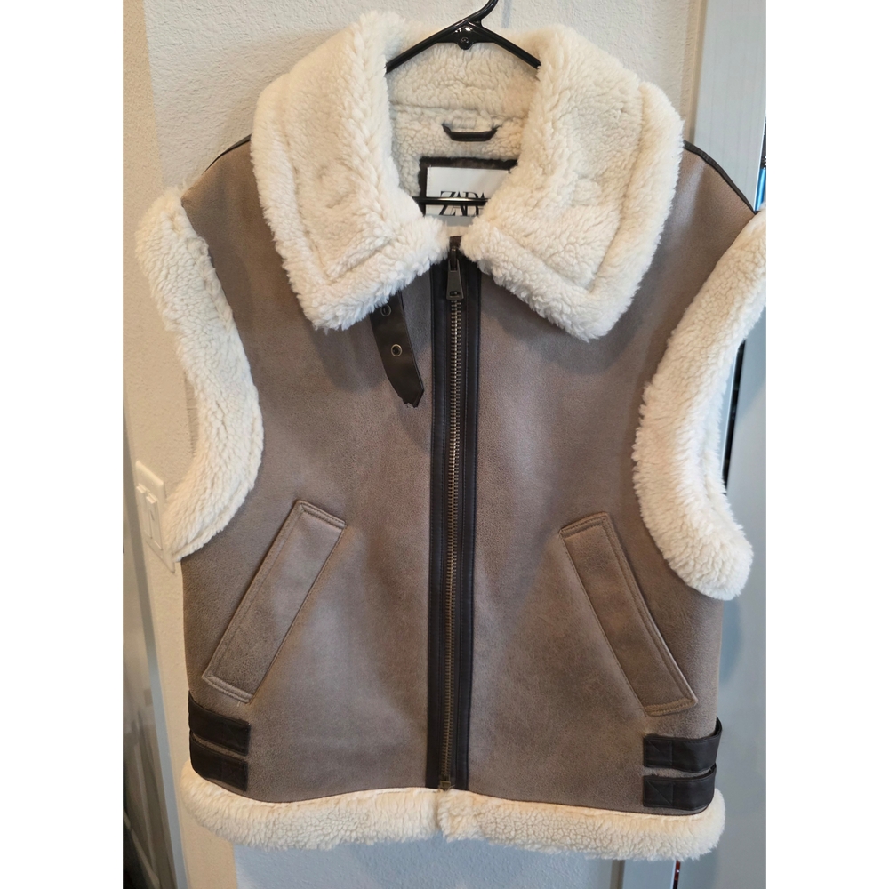 Zara Faux Shearling Vest